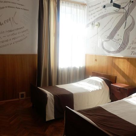 Hotel Byg Брест Екстериор снимка